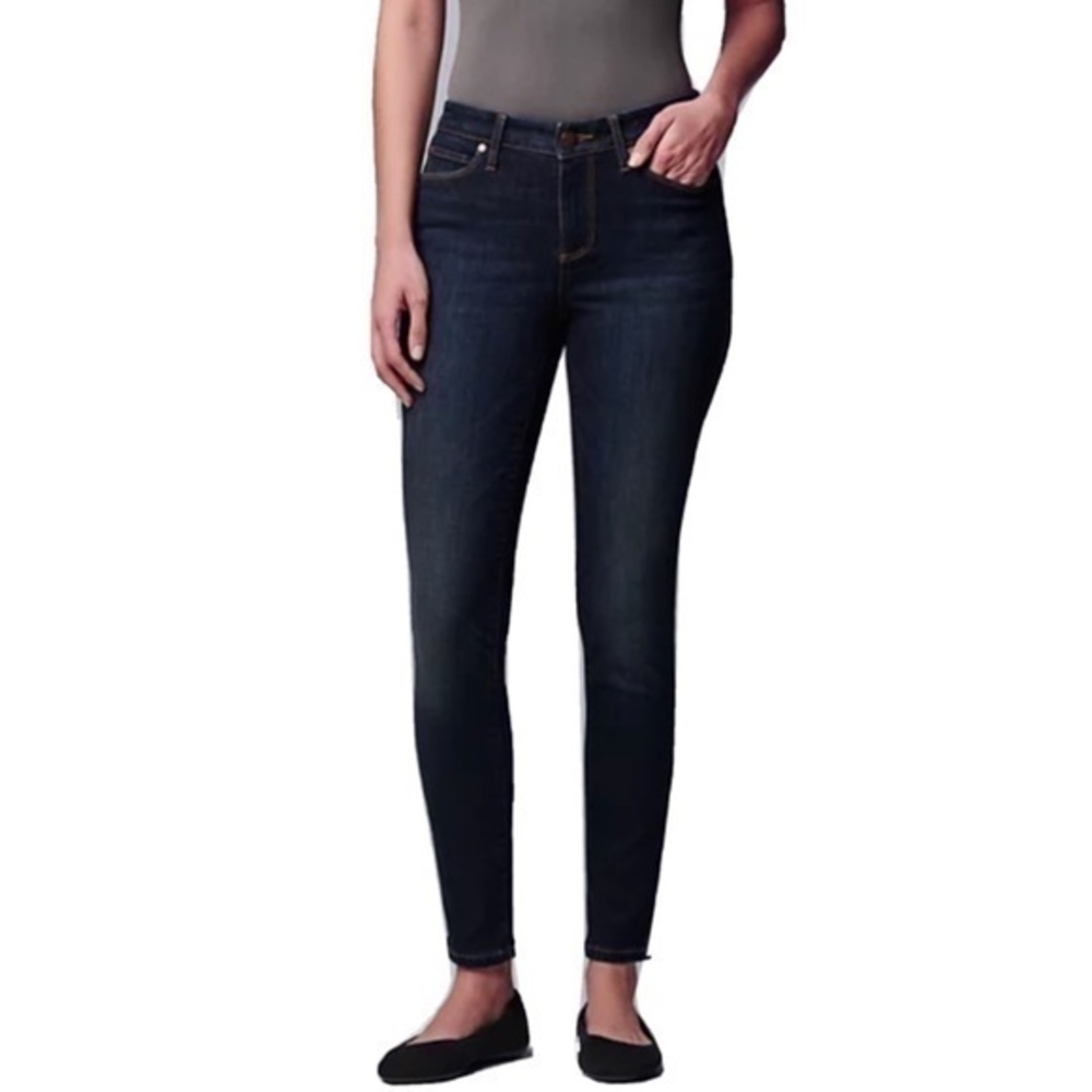 NWT Simply Vera Wang Jeans Power Stretch Skinny Mid Rise Size 8 Petite Short